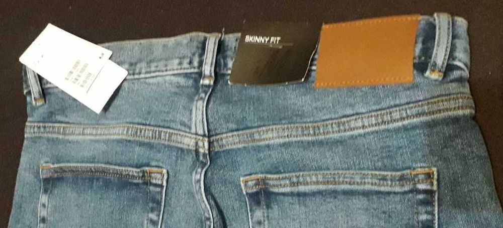 НОВЫЕ джинсы подростковые/ мужские, H&M, skinny, разм 30