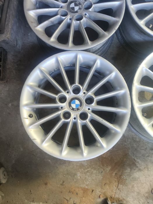 Диски BMW 5x120 r16 7j et20 dia74.1 E39/E34; Renault