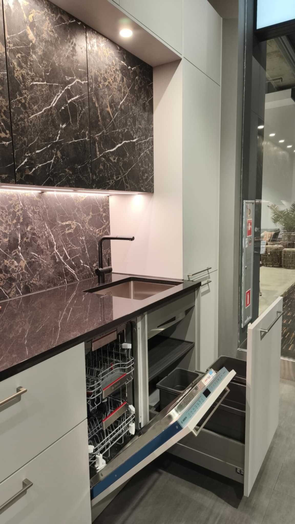 Kuchnie niemieckie Nolte – wyprzedaż ekspozycji – model FEEL+MARBLE