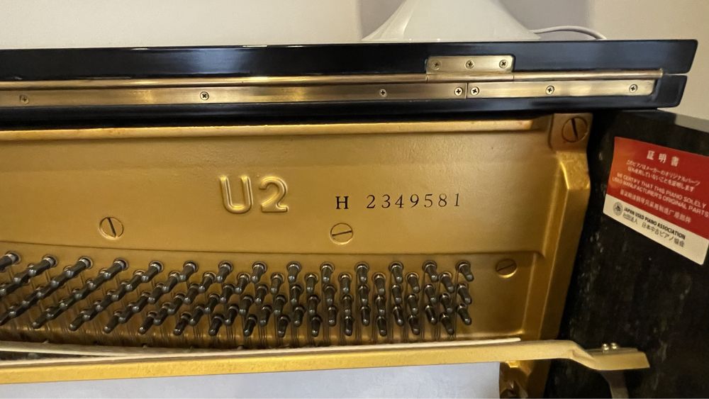 Piano acustico Yamaha U2