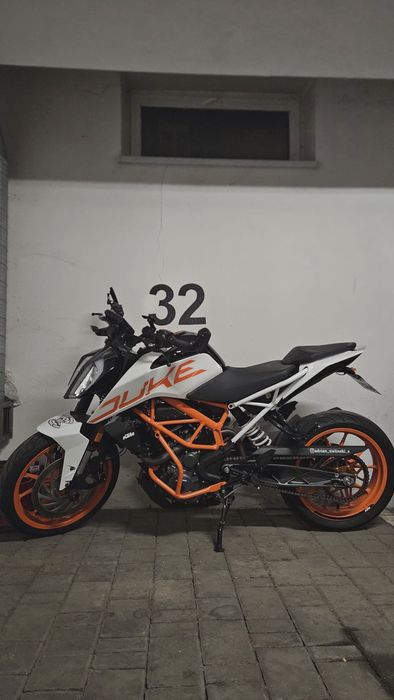 Ktm duke 390/125
