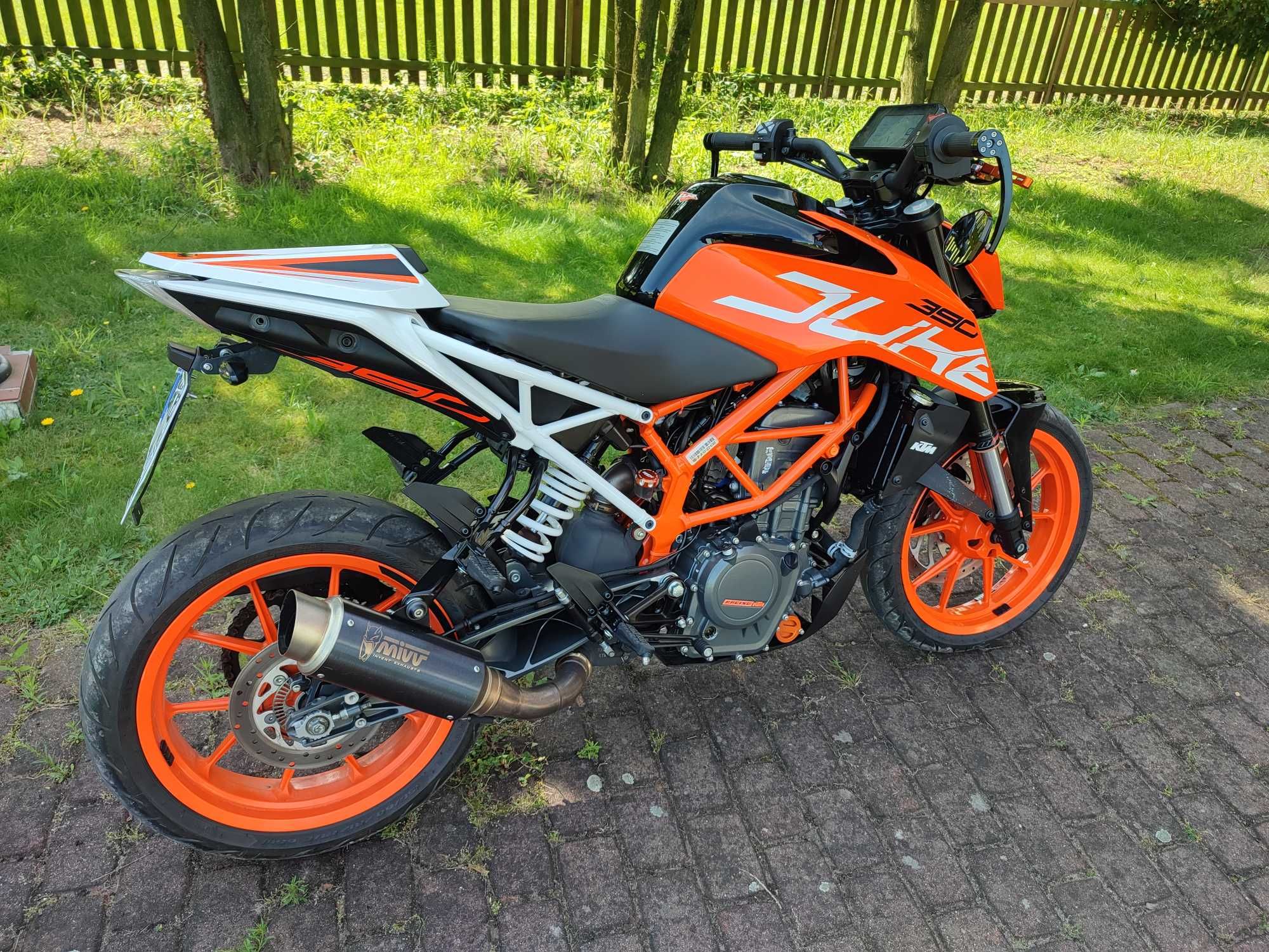 KTM DUKE 390, 2019 rok, Perfekcyjny stan, Dużo dodatków