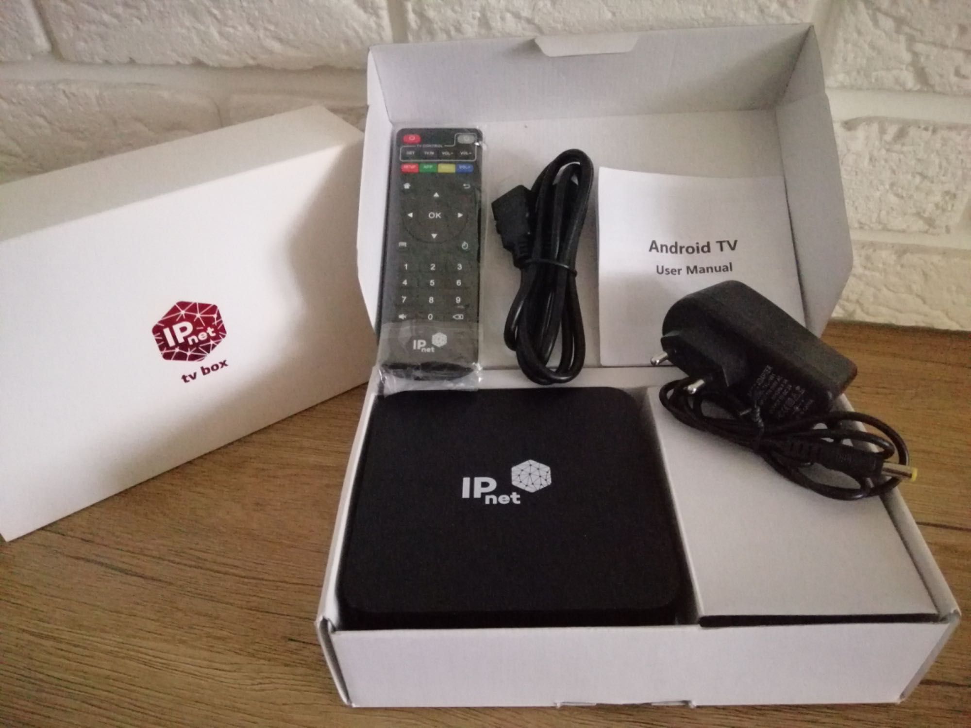 Телевізійна IPTV приставка STB IPnet TV Box