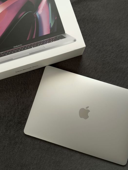 Macbook Pro M1 2020 8GB RAM, 256GB SSD, kondycja baterii 95%