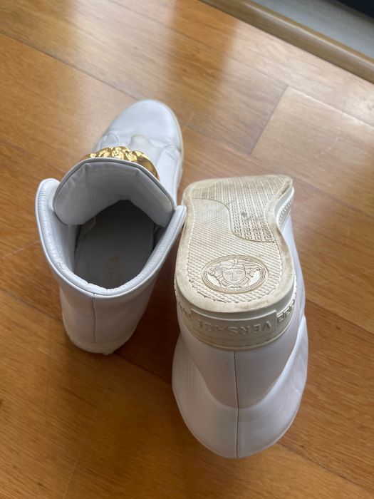 Tênis Versace Palazzo Gold Medusa