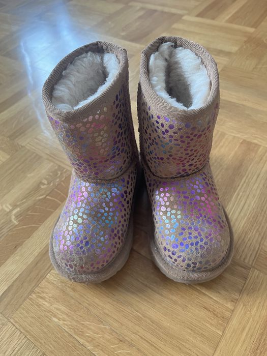 Оргінальні UGG уггі на дівчинку, 23,5 розмір