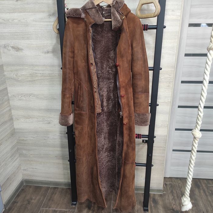 Продам дубленку женскую