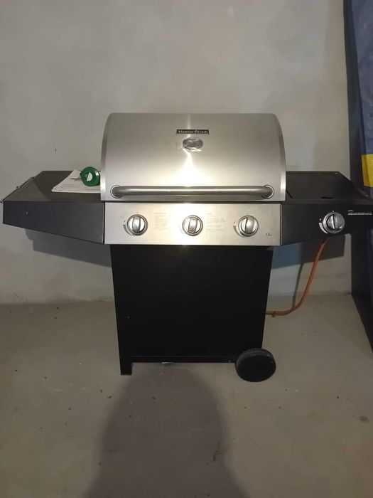 Grelhador a gás com bico para cozer