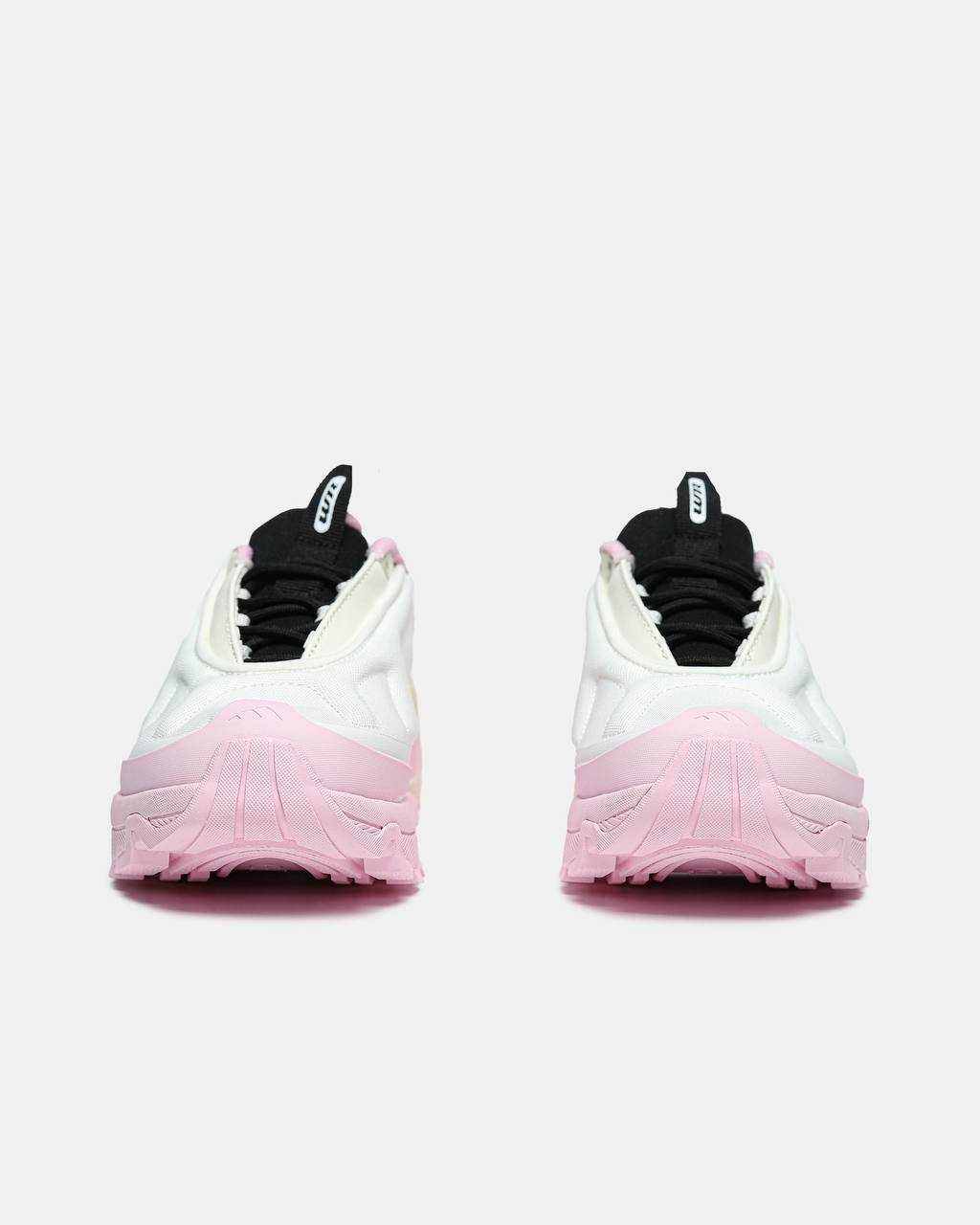 Женские кроссовки Adidas Edge Runner . Размеры 36-40