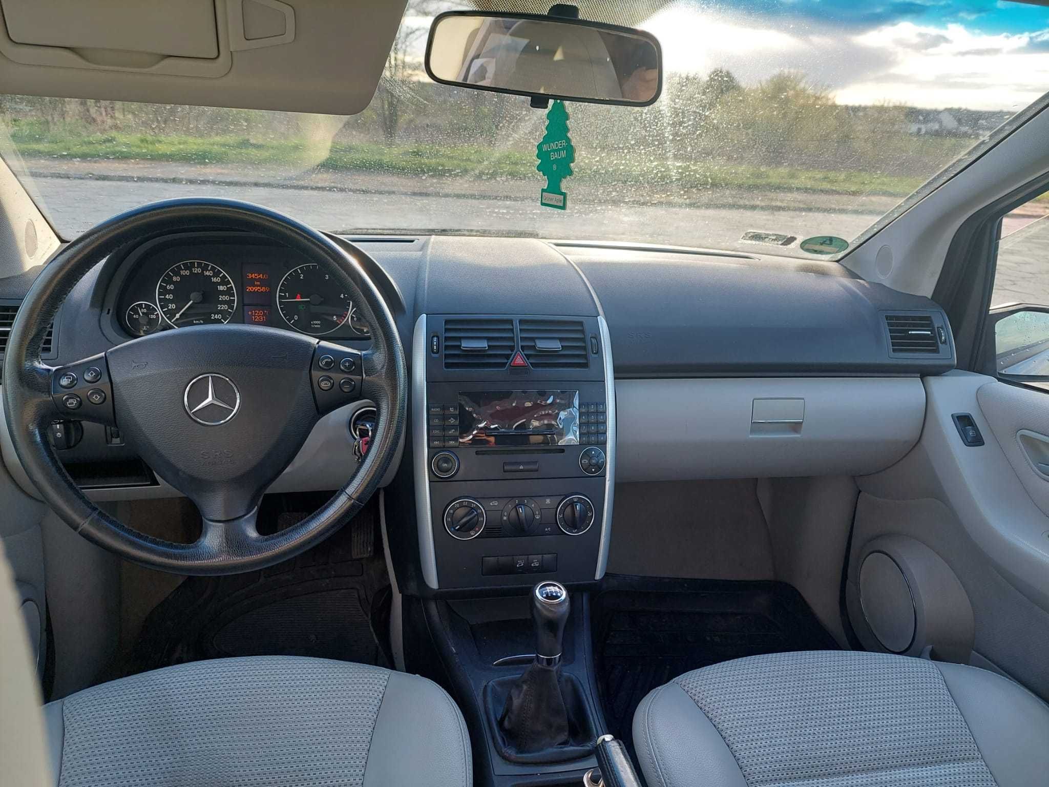 Mercedes A klasa 2.0 diesel 6 biegów