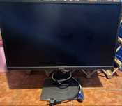 Monitor DELL -  53x31,5 cm