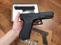 Металевий глок пістолет zm 17 +250 куль 6 мм топ іграшковий пластик