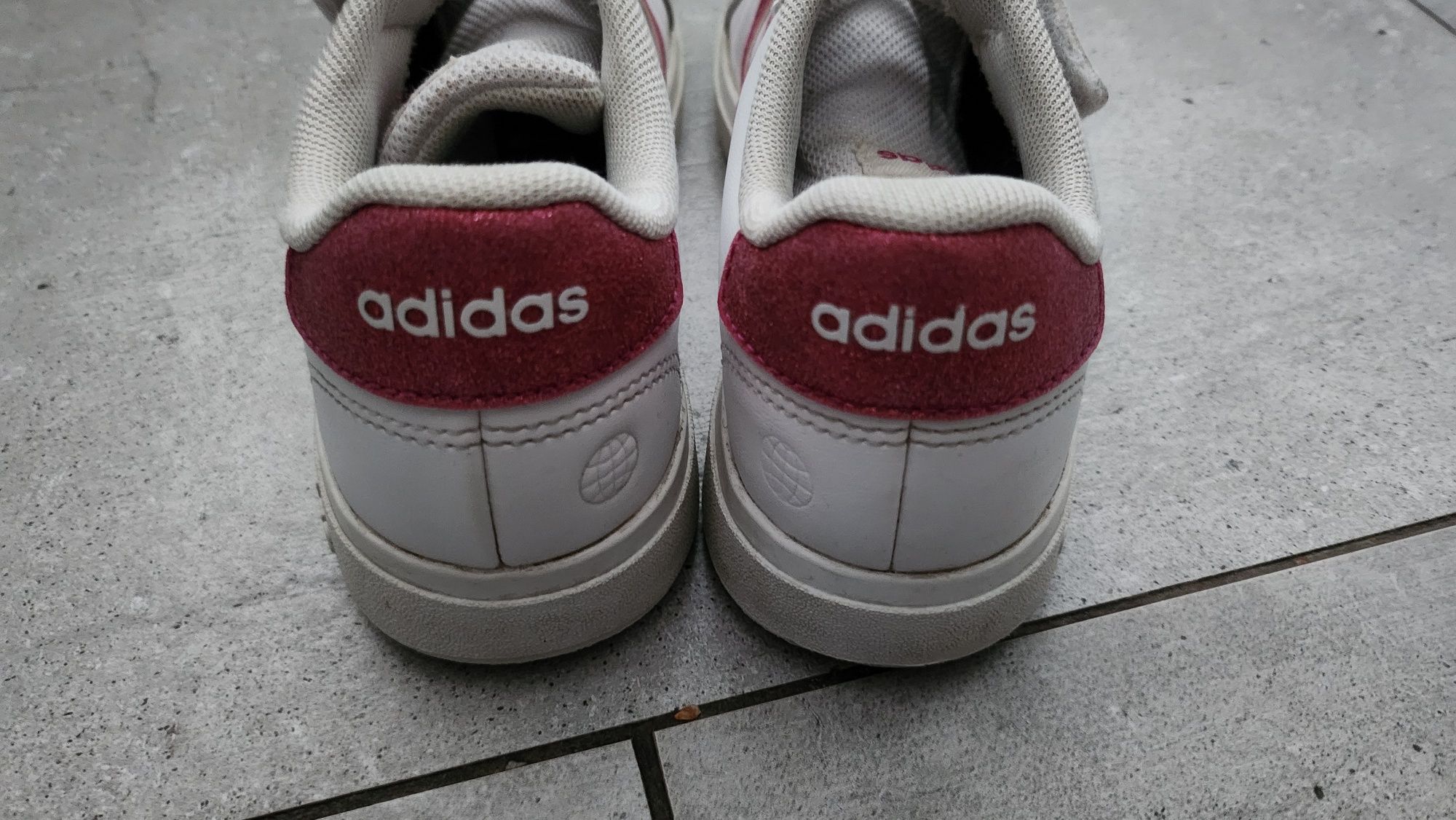 Buty adidas dla dziewczynki r.34