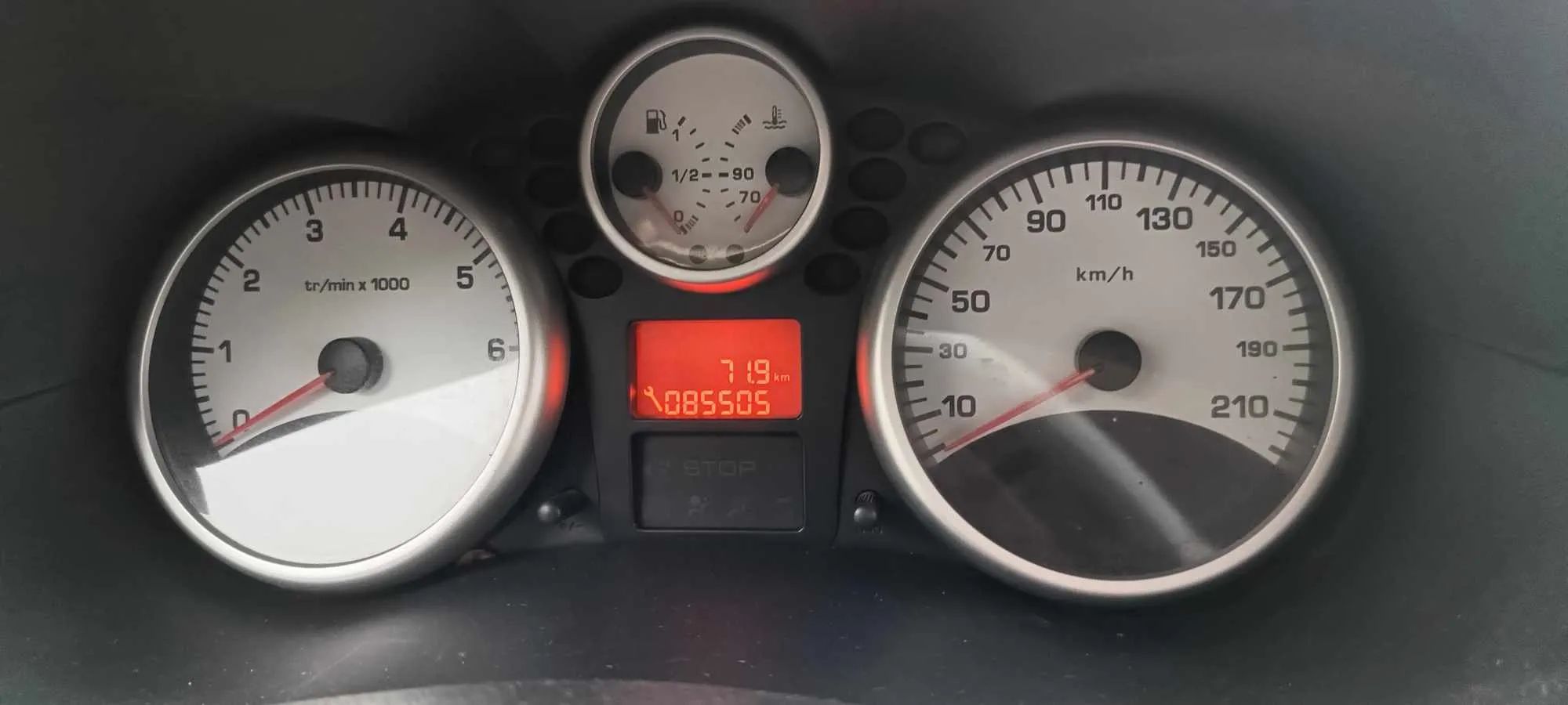 Peugeot 206 plus Klimatyzacja Niski przebieg 85tkm