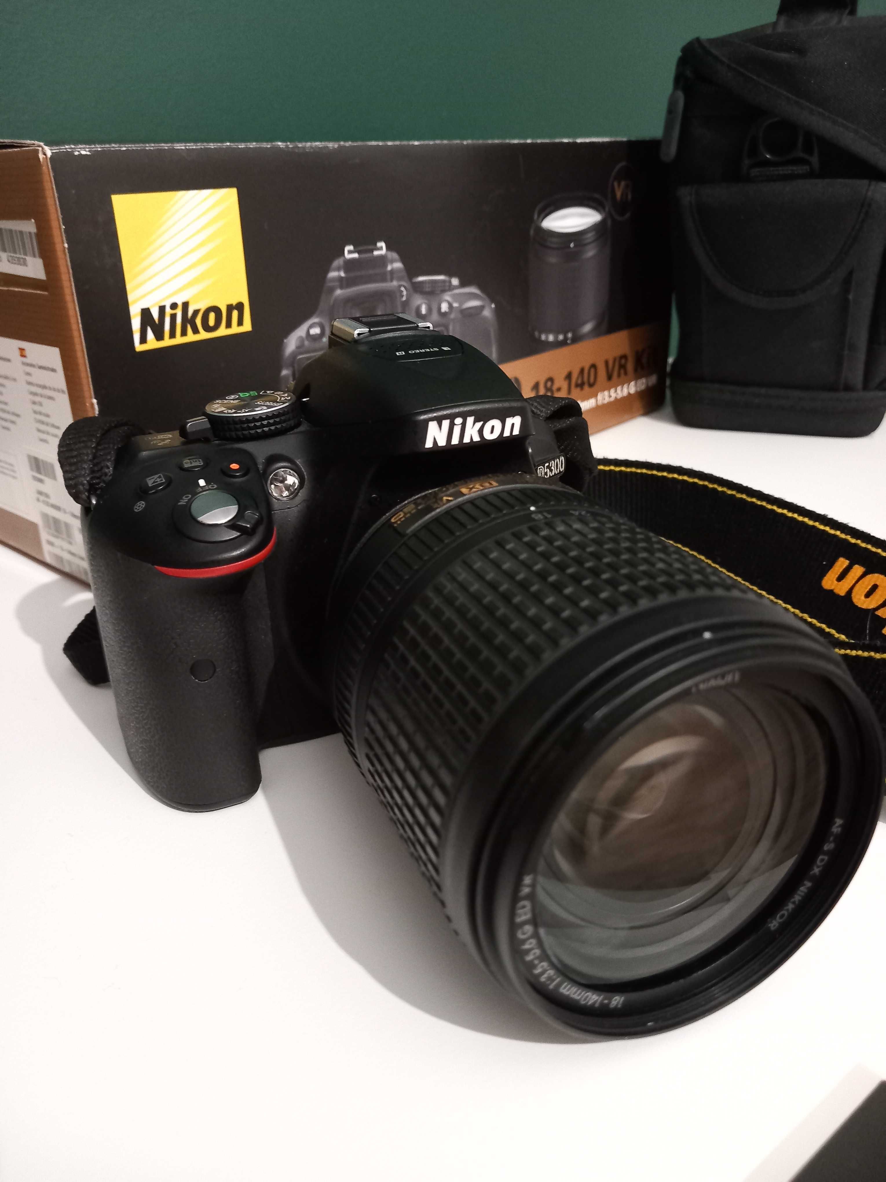 Lustrzanka Nikon D5300 korpus + obiektyw+torba