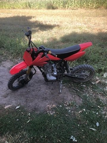 Sprzedam crossa Loncin 200
