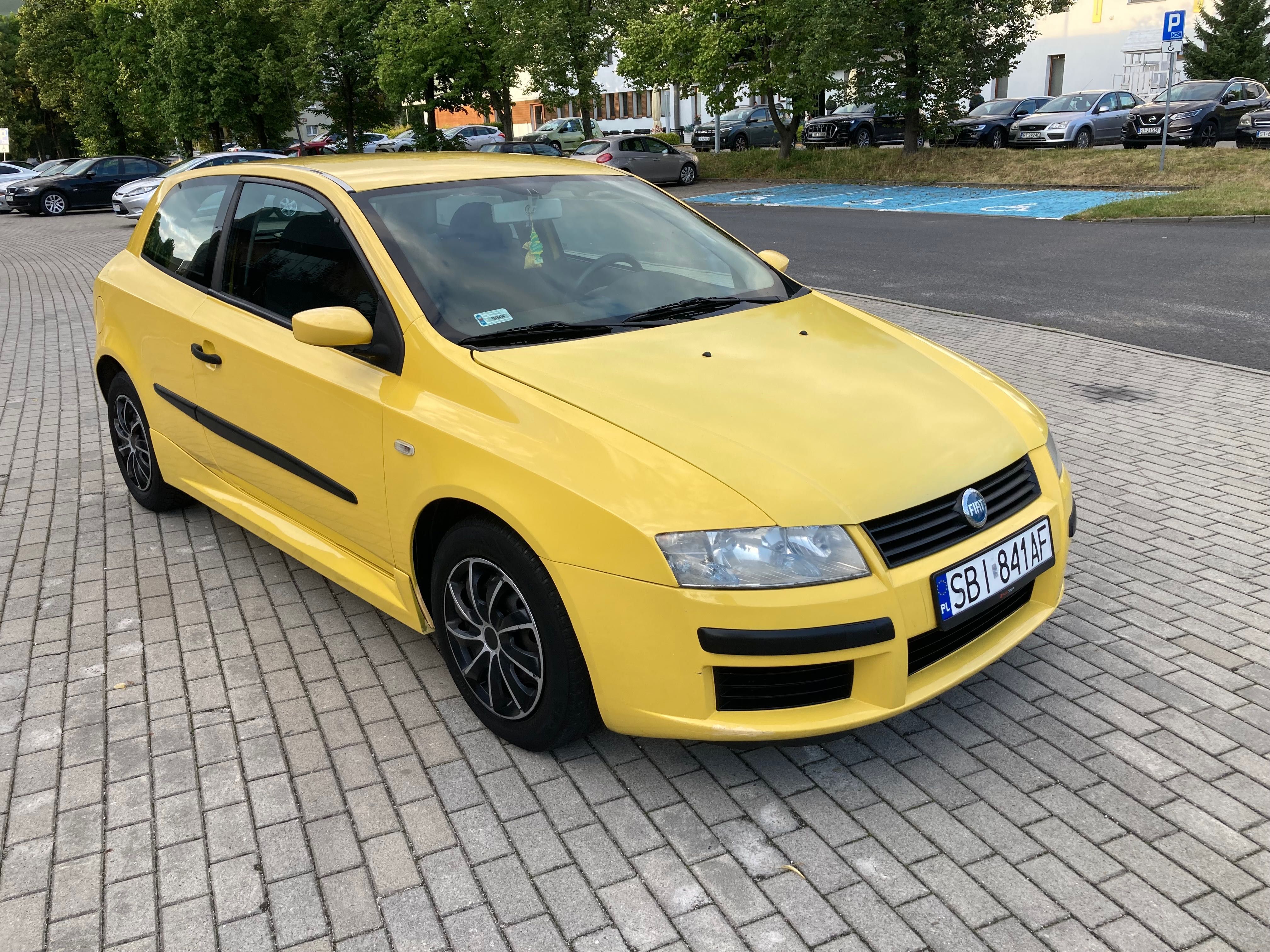 Fiat Stilo 1.6 benzyna 102KM 2005 rok, fajne auto.