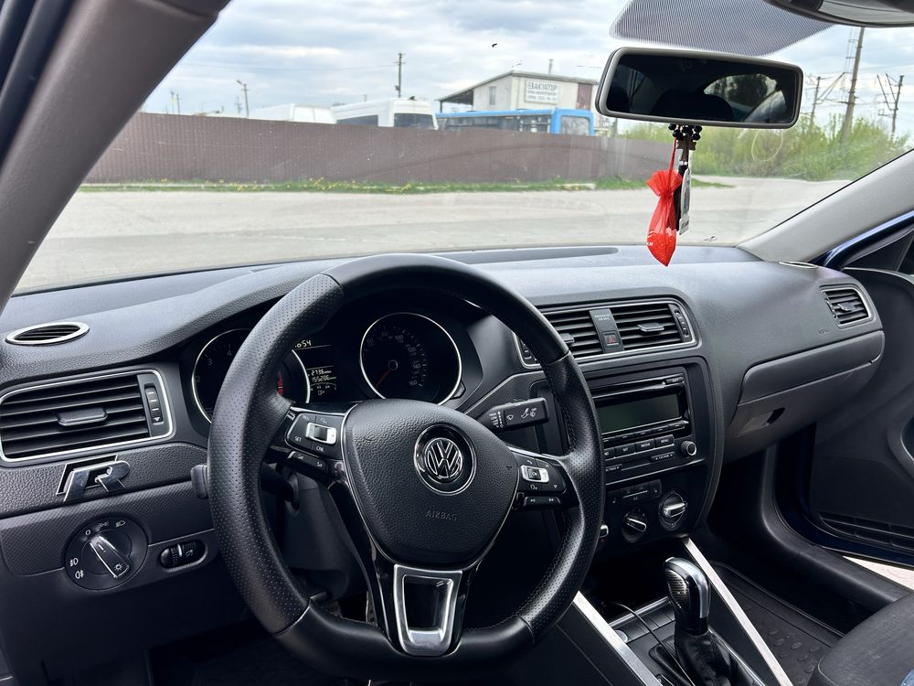 Volkswagen jetta 2015