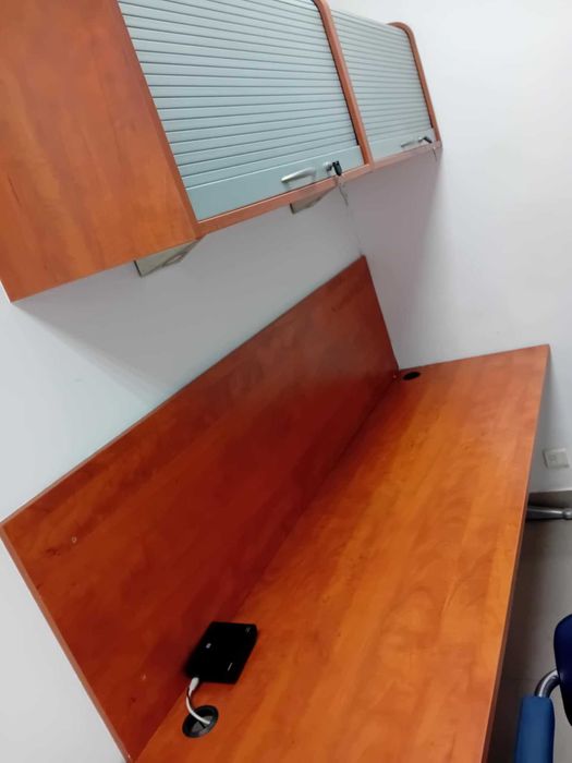 sprzedam meble biurowe