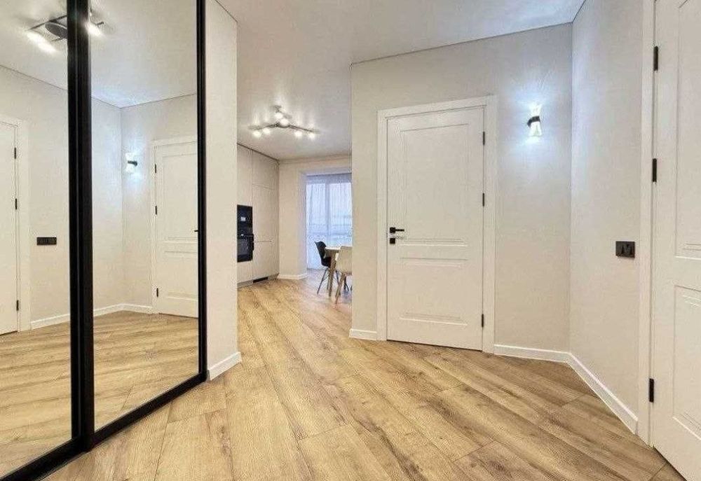 1-кімнатна 48кв.м ,,На Щасливому "З РЕМОНТОМ! Студентська 24а