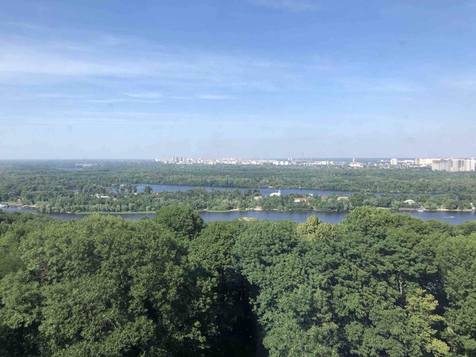 Продаж офісного приміщення 820 м² БЦ Sammit | Михайла Грушевського 9Б