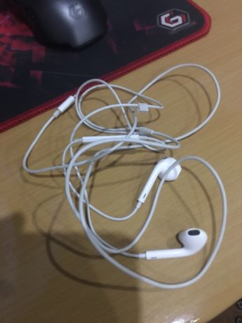 Навушники Apple EarPods Lightning (Оригінал)