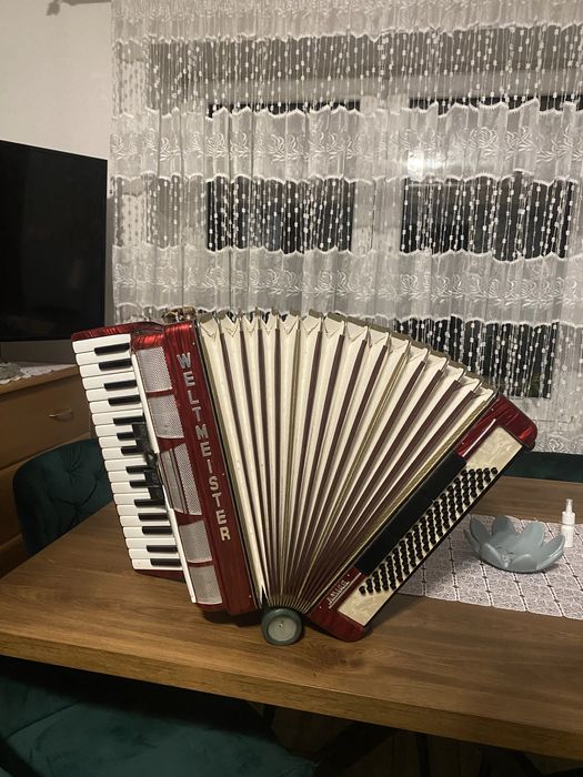 Akordeon weltmeister amigo 80basowy