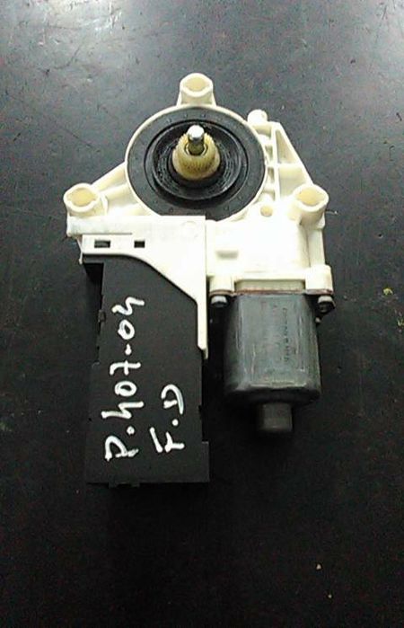 Motor vidro frente direito PEUGEOT 407 (6D_)
