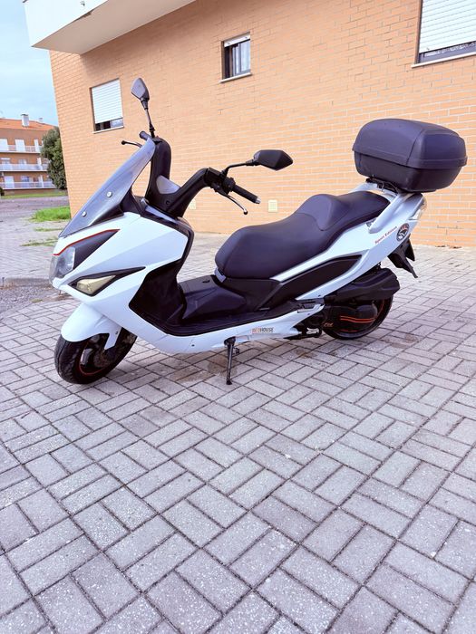 Daelim S3 125cc - Scooter