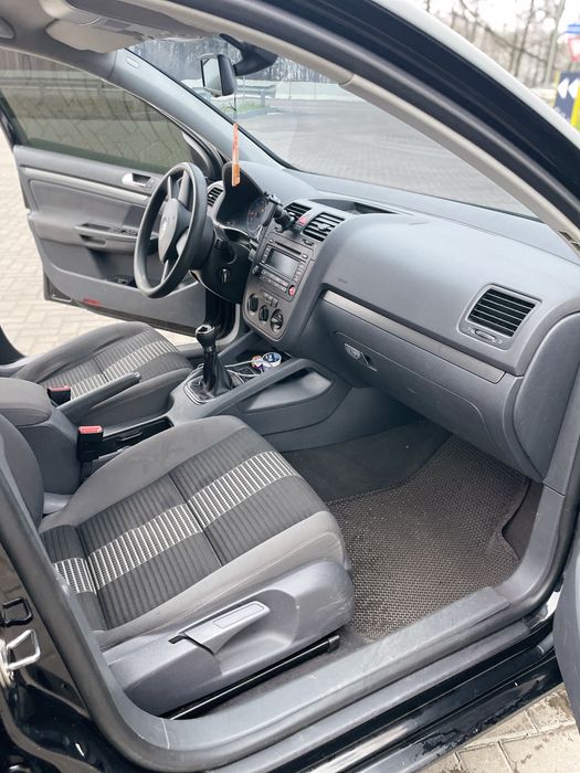 Volkswagen Golf 5 1.9tdi