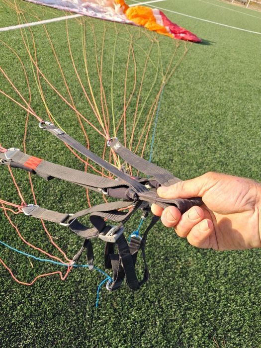 Vendo parapente Bilugar Windtech Bantoo  negociável