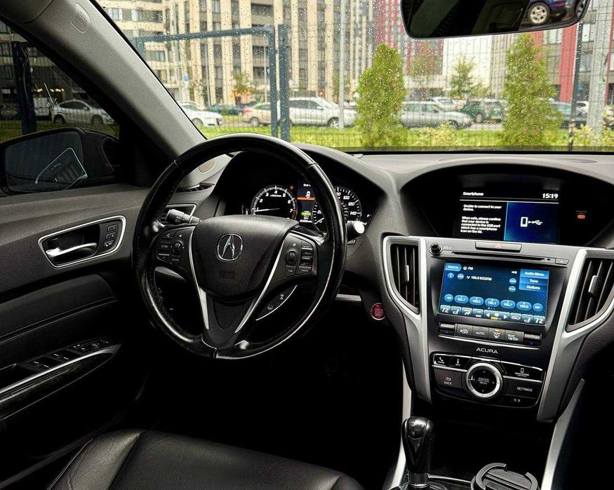 Продаж Acura TLX
