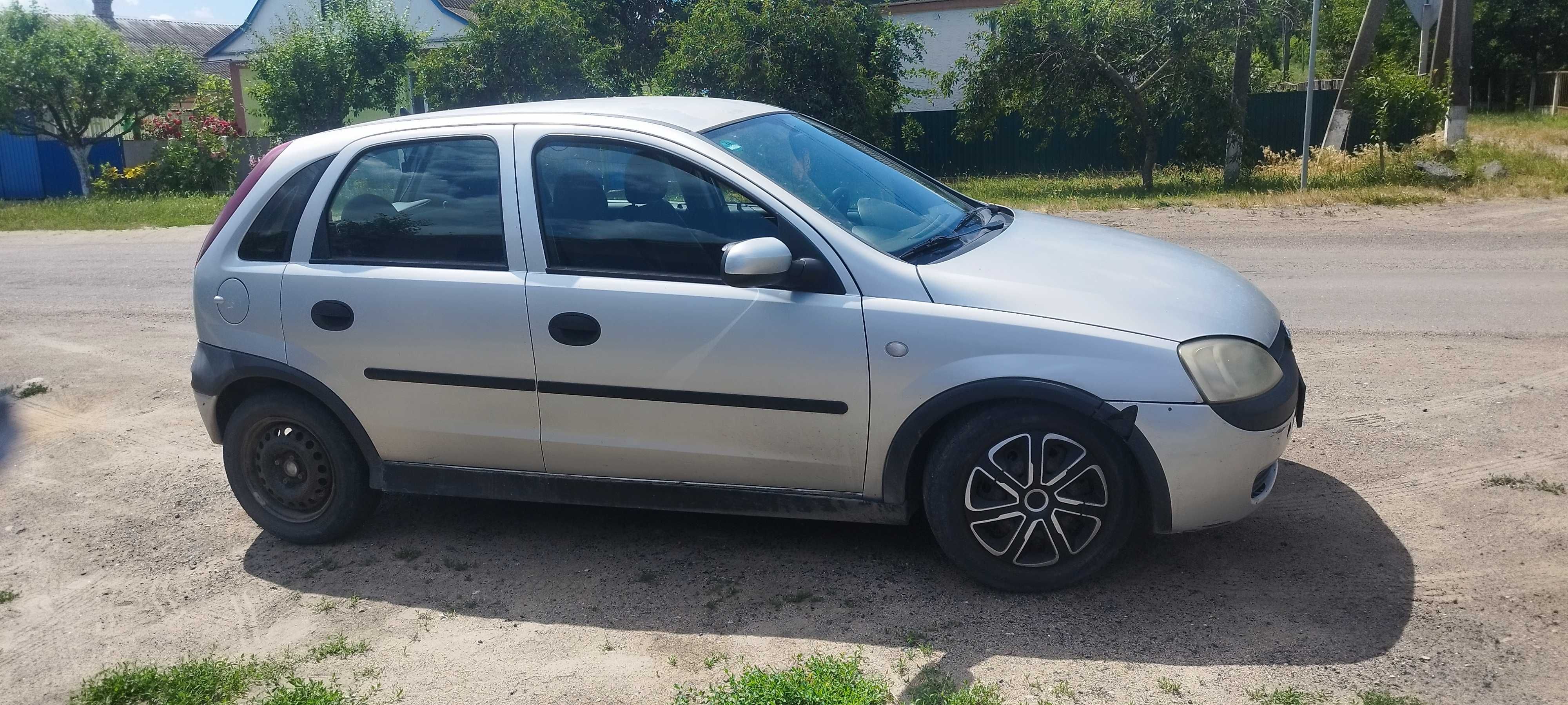 Opel Corsa C 2002р продаж по тех паспорту