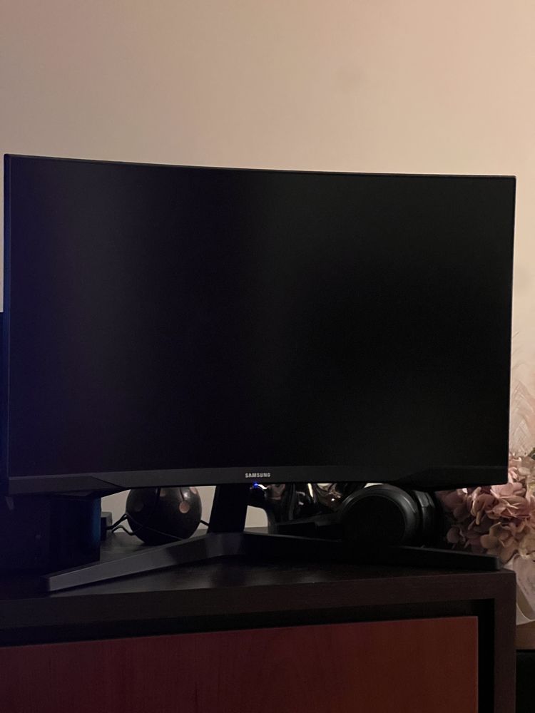 Monitor Samsung G5 Odyssey