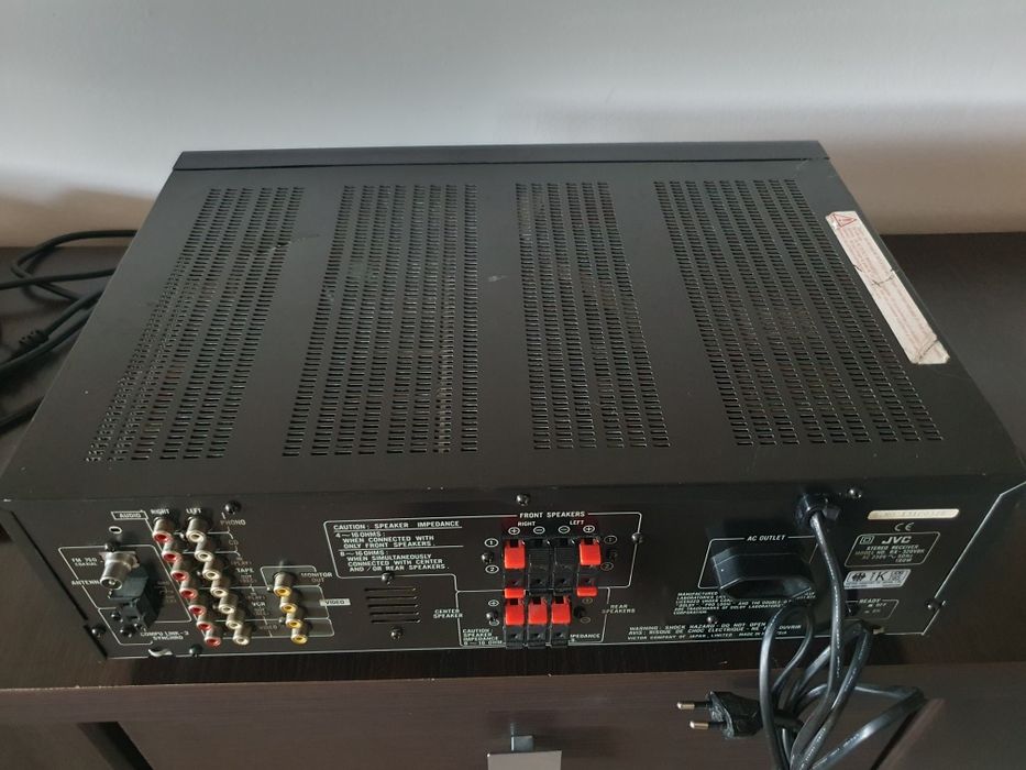Amplituner JVC RX-320 VBK
