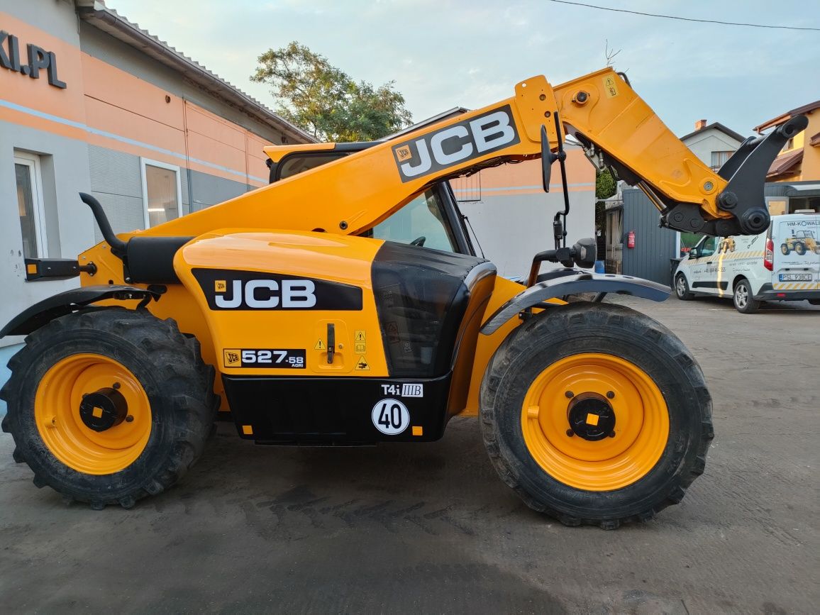 Ładowarka teleskopowa JCB 527-58 Agri 2012 rok