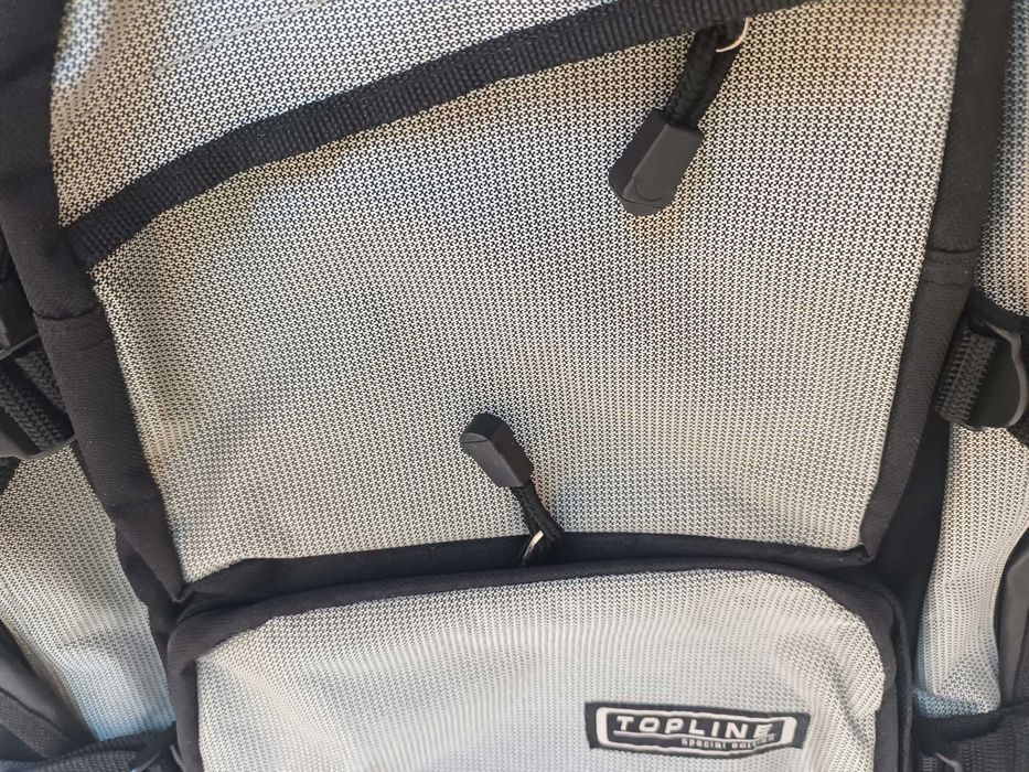 Muchila TOPLINE - special edition - algum uso e relativo bom estado.
