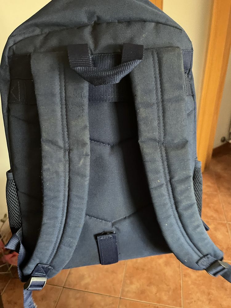 Mochila trolley e estojo