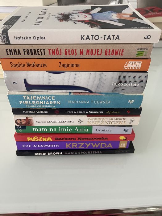 Mała opiekunka mamusi Casey Watson ksiazka