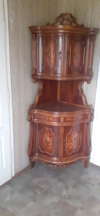 Два крісла з підніжкою Італія