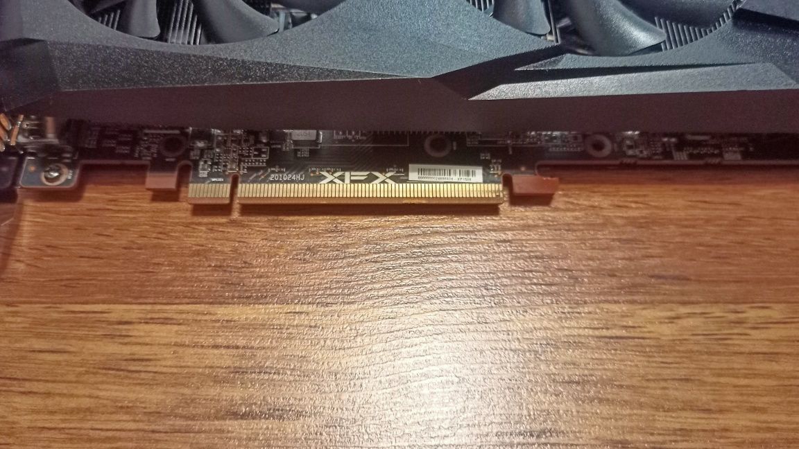 RX 6700 XT,  XFX Speedster SWFT309, 12Gb, працює добре.