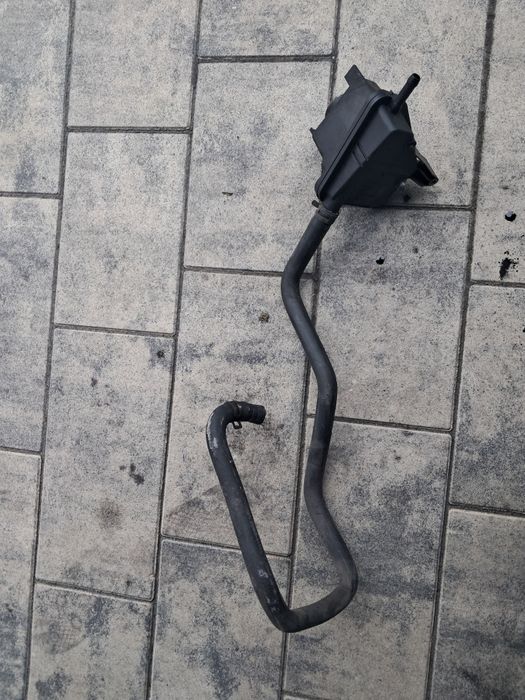 Zbiornik płynu wspomagania kierownicy Volkswagen Golf 4 Audi A3 8L