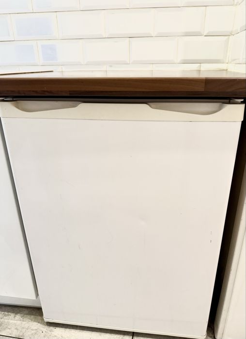 Lodówko zamrażarka z dobrym stanie.