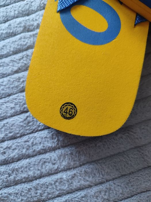 Nowe klapki (japonki) AVIKO