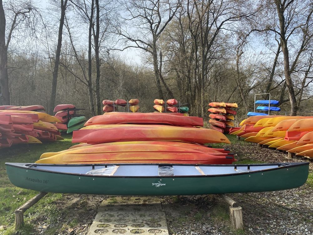 Canoe polietylen 3 osobowe Arapaho 16