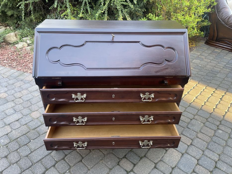 Sekretarzyk w stylu ludwikowskim brązowy Ludwik XV