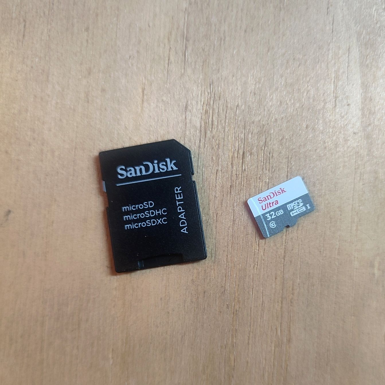 Conjunto 2 cartões de memoria SD, Micro SD