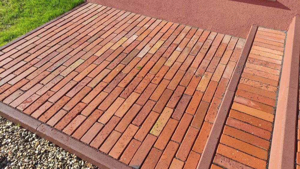 Cegła rozbiórkowa cięta, bruk klinkierowy