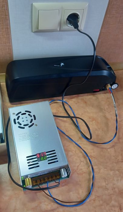 Зарядка для любых аккумуляторов 0 - 67V / 8.2 A