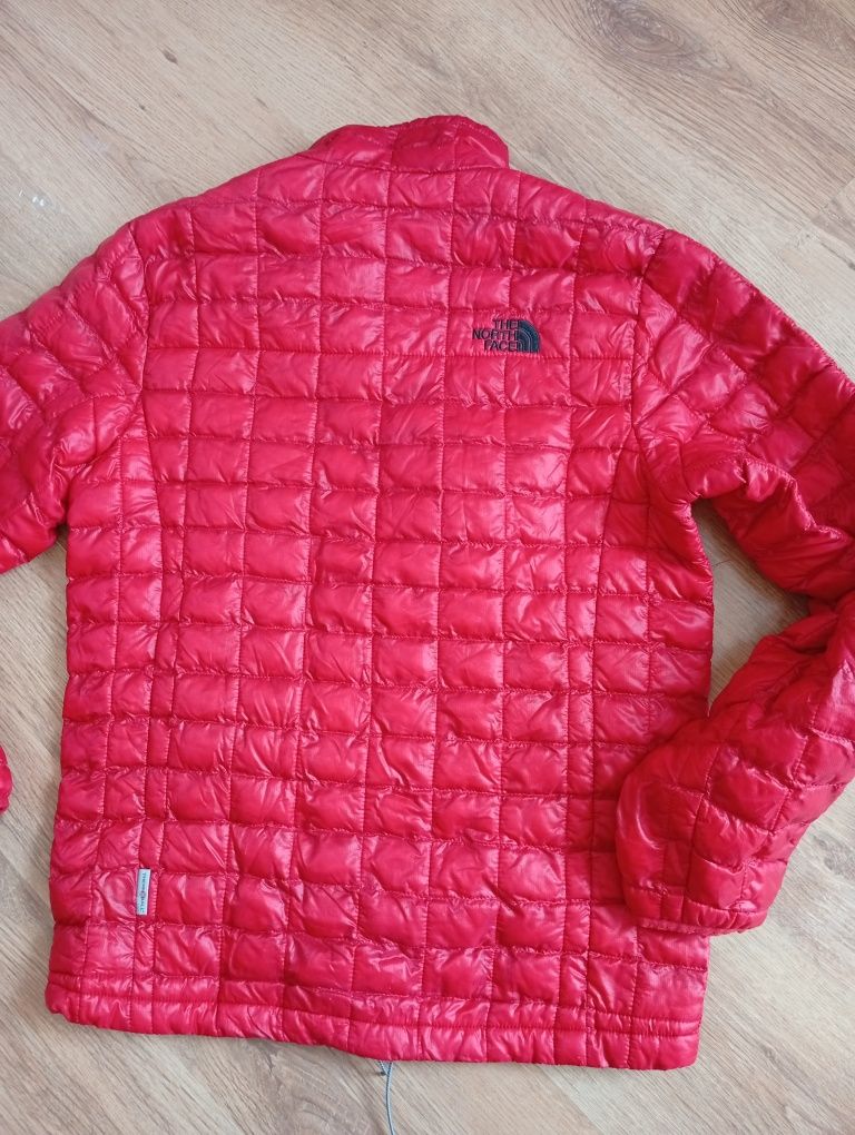 The North face lekkie oryginalne kurtki męskie idealnym na lato